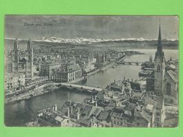 Zürich und die Alpen