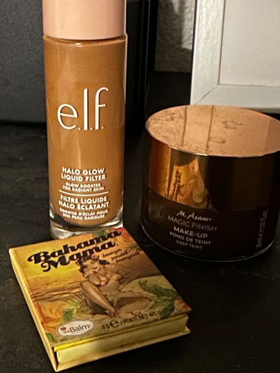 Foundation & Bronzer ( Elf/Assam/The Balm) Kaufen auf Ricardo