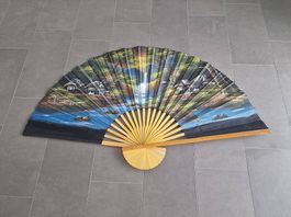Handbemalter Fächer Asien 90 cm hoch, neu!