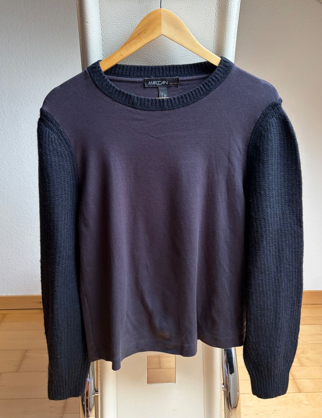 Marc Cain Pulls & Sweat-shirts: Marc Cain Pullover mit Wolle Gr.N4 – D'occasion à Unterägeri par Jutka_04