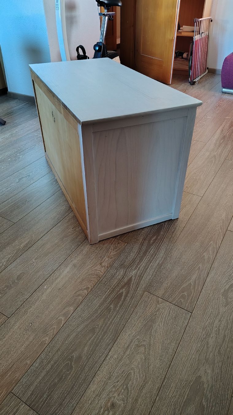 Kommoden: Kommode massiv Kiefer, weiss gestrichen, Shabby chic – Gebraucht aus Stetten SH von stetten5 7