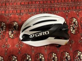 Velohelm Giro Artex MIPS - Grösse M, sehr guter Zustand