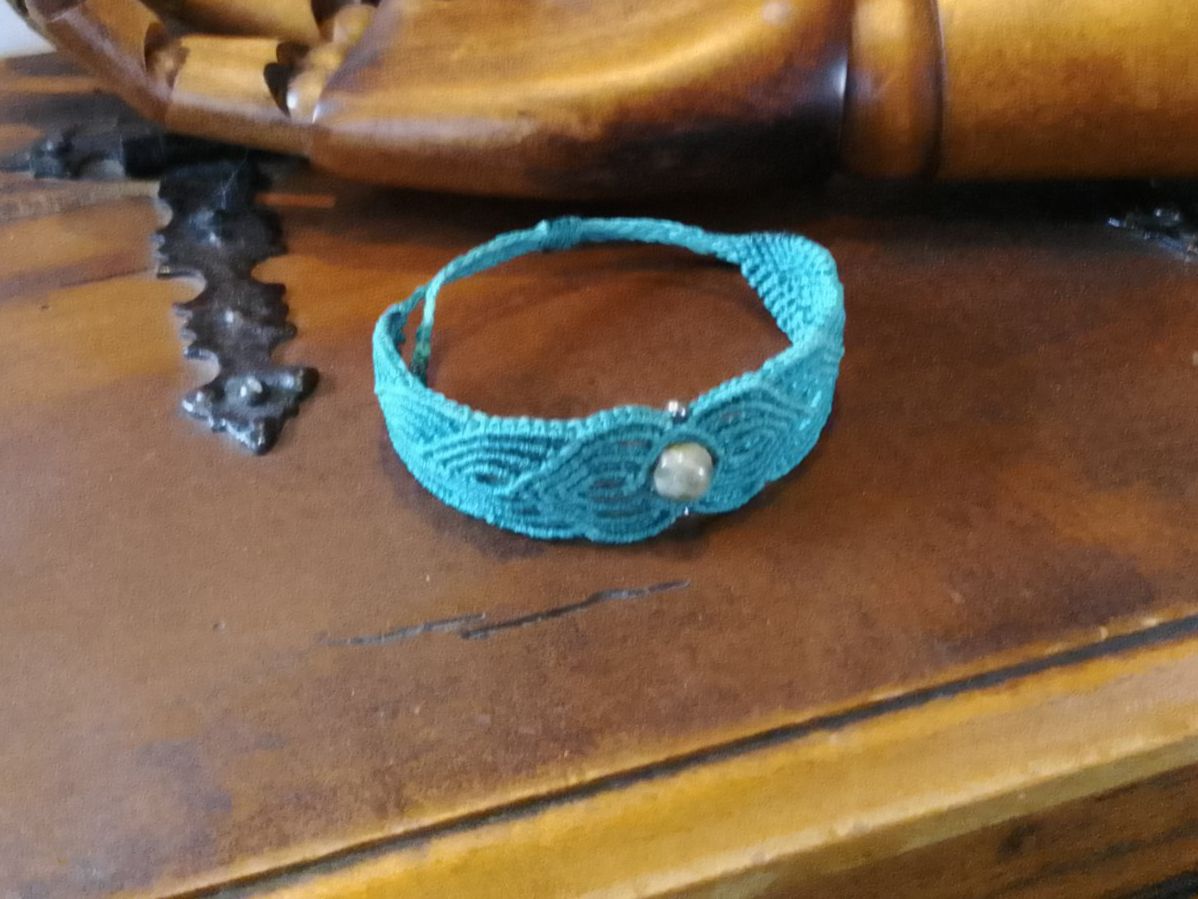 Bracciali & Braccialetti: handgemachtes Makramee Armband mit Ozeanjaspis – Nuovo (secondo la descrizione) da Pfäffikon ZH venduto da Emporos_42 1
