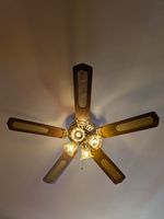 Deckenventilator mit Licht