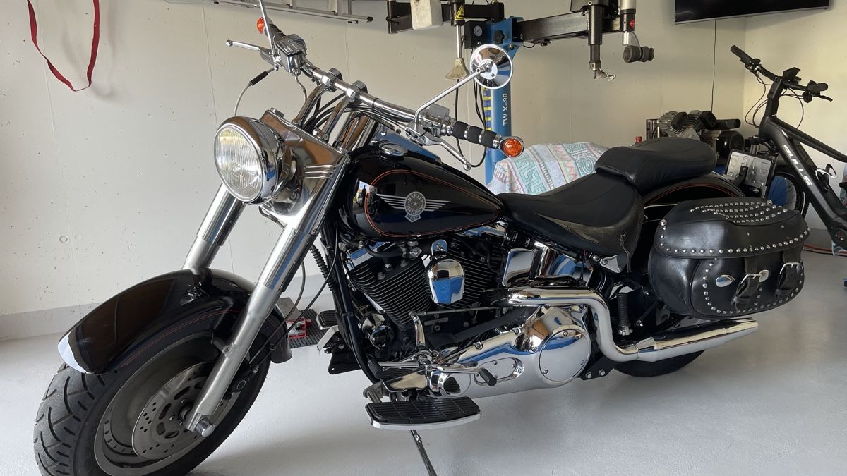 Harley-Davidson Chopper: Harley-Davidson Fat Boy Motorrad schwarz 1995 – Usato da Schönenbuch venduto da hug_f2ny 4