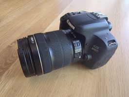 Appareil photo Canon EOS 800D EF-S 18-135mm IS en super état