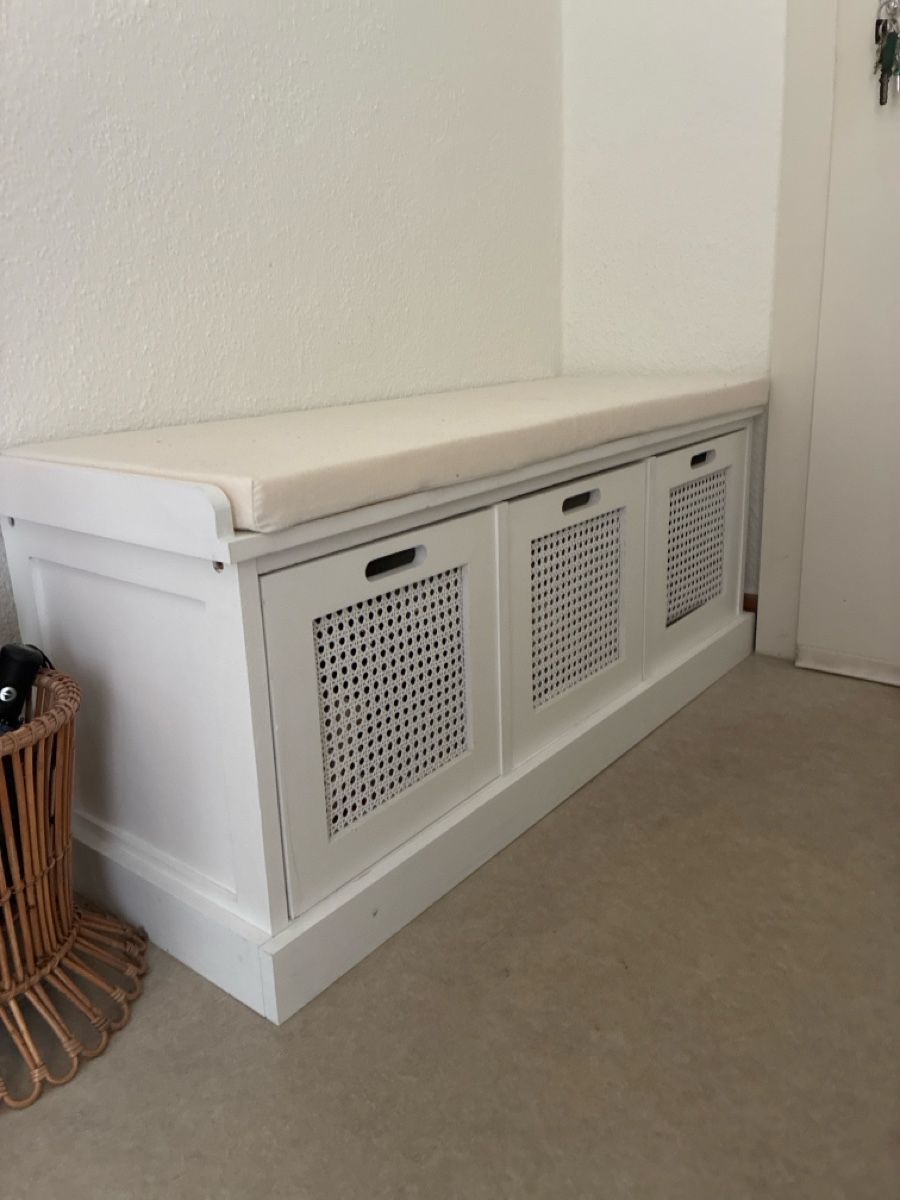 Panchine: Sitzbank mit Schubladen – Usato da Muttenz venduto da Jordan4127