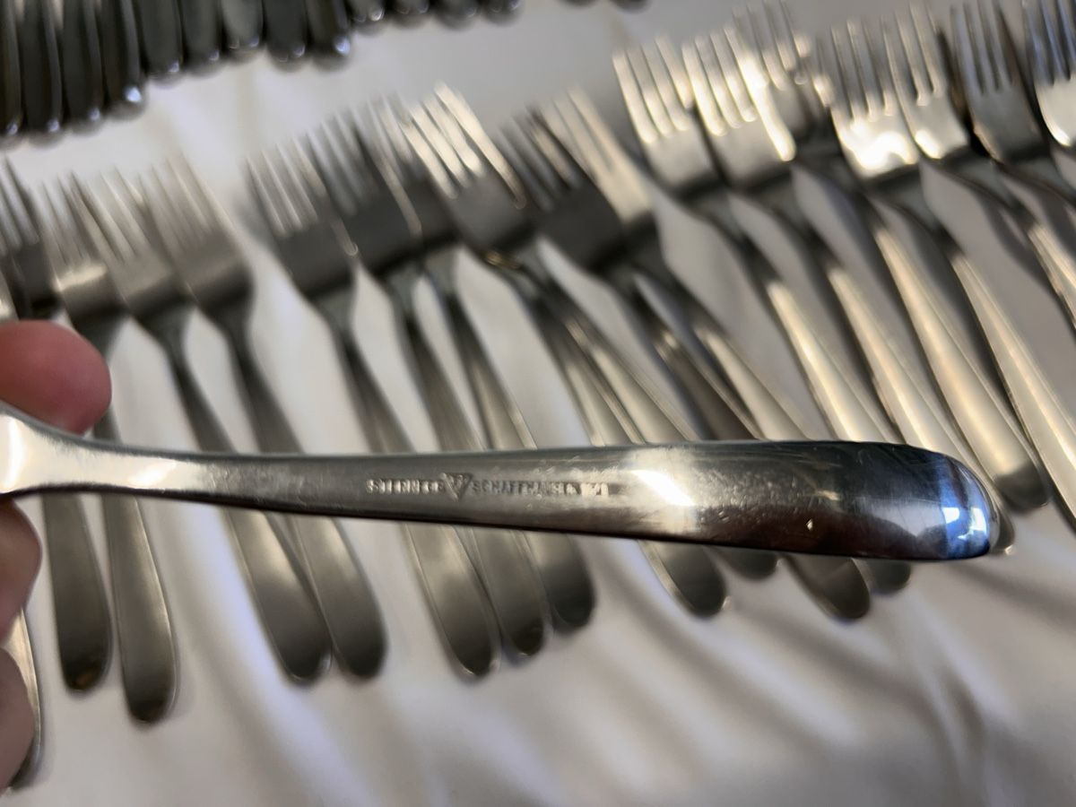 Bestecksets: Sternegg 18/10, 55 Messer + 55 Gabeln  – Gebraucht aus Kehrsiten von fot_55m5