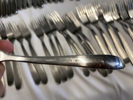 Sternegg 18/10, 55 Messer + 55 Gabeln 