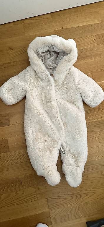 Strampler: Baby teddyfleece overall – Gebraucht aus Dietikon von Loryambra