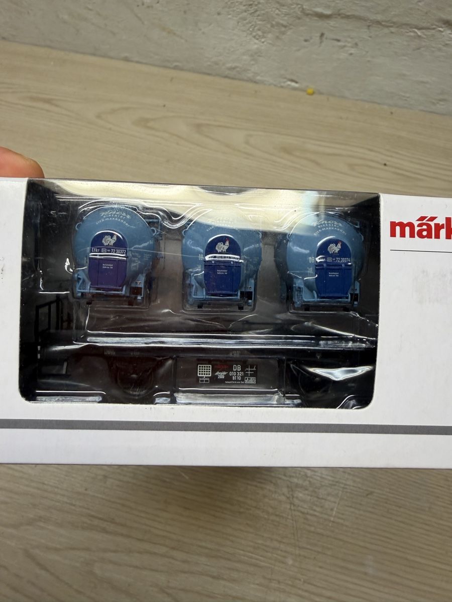 Märklin Modellini di ferrovie: Marklin Güterwagen HO 48158 – Nuovo e nell'imballaggio originale da Herzogenbuchsee venduto da ioa_zcm6 1