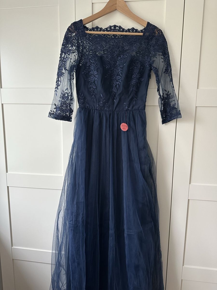 Robes: festliches Kleid in dunkelblau – Neuf avec emballage d'origine à Ettingen par rah_xgy9 2