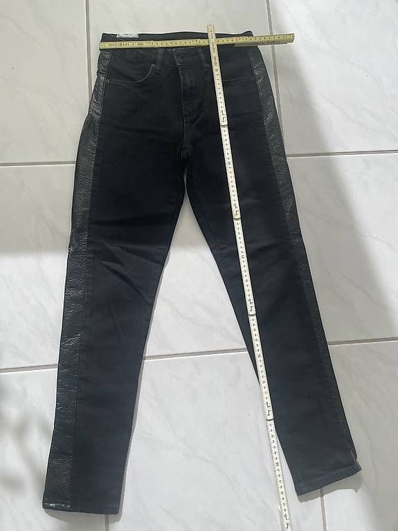 Pantaloni: Hose Karssen 27 – Usato da Liestal venduto da sonnenbaum
