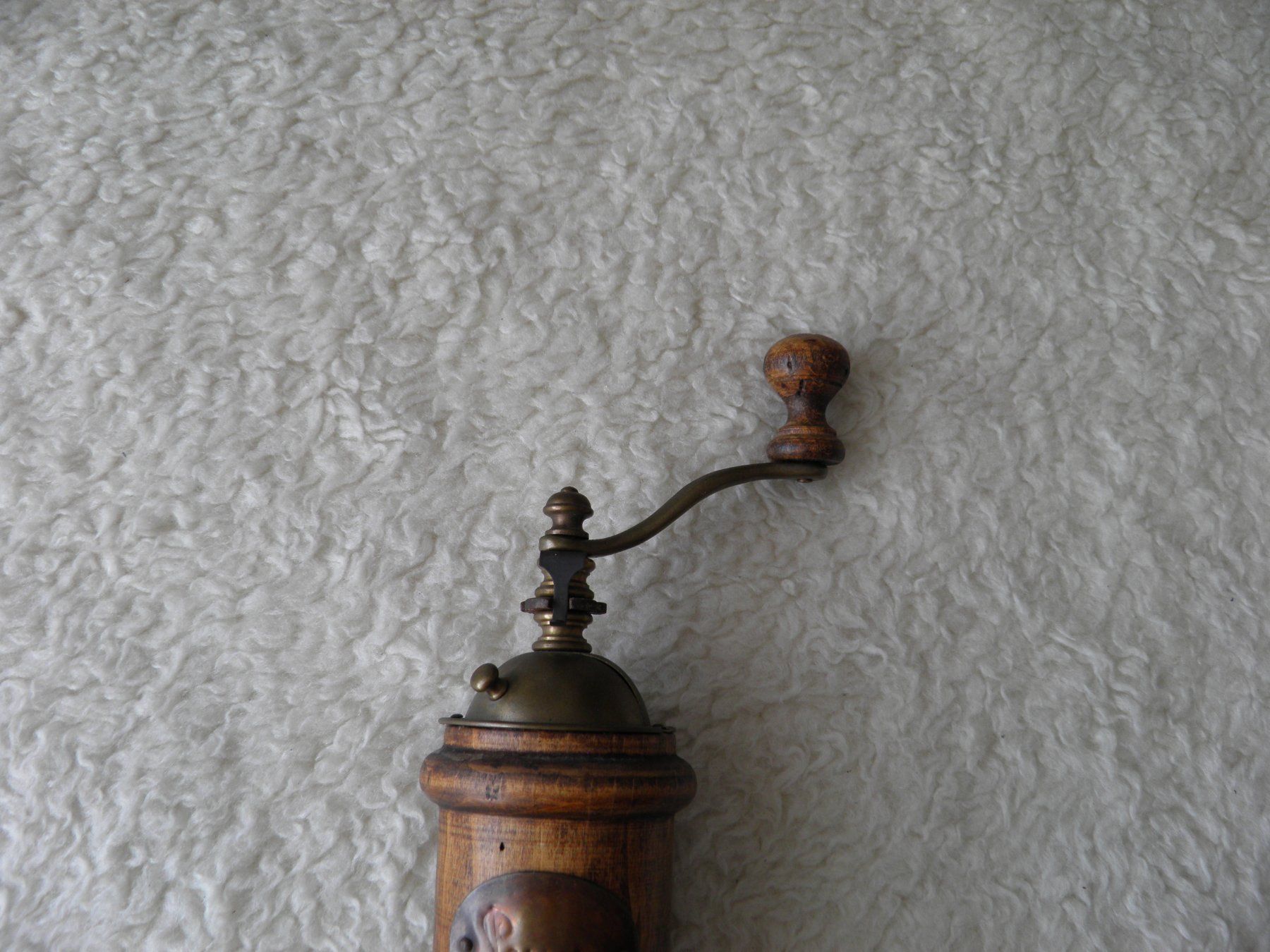 Elettrodomestici da cucina: Grosse Vintage Pfeffermühle – Usato da Triesen FL venduto da Trigon 6