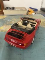 Modellauto Burago Porsche 911 Carrera Cabrio rot 1:18