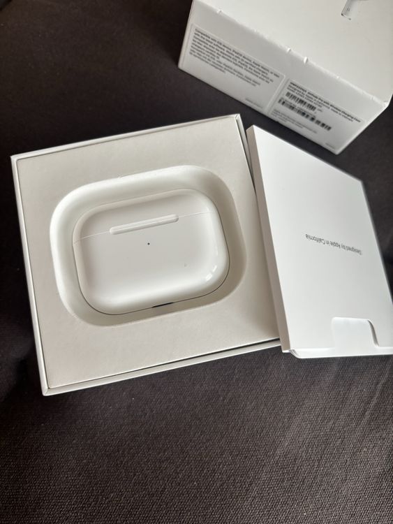 Airpods pro 4