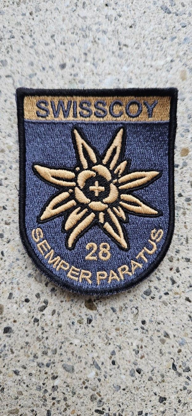 Schweizer Armee Placchette & Badge: *** Swisscoy Badge mit Klett *** – Nuovo e nell'imballaggio originale da Riedholz venduto da fr_sIruP