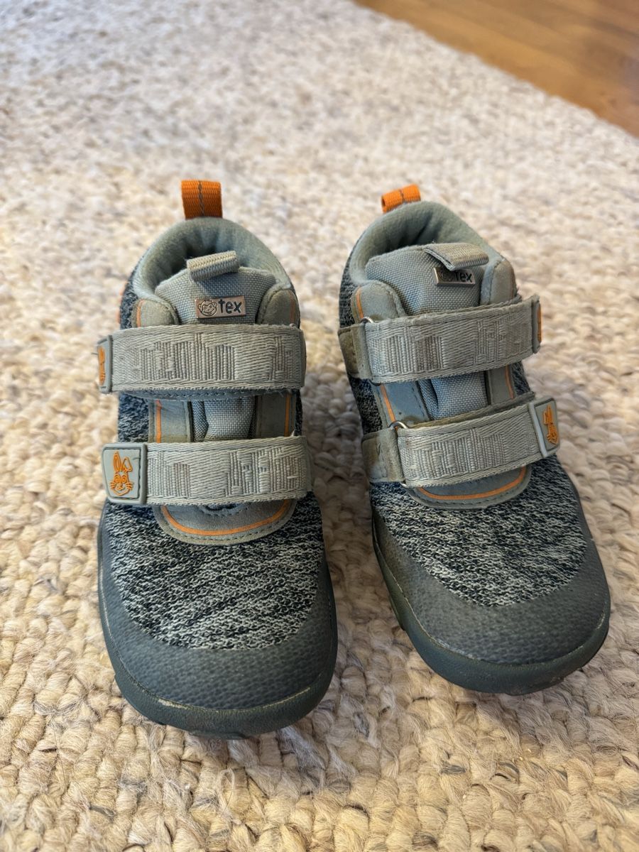 Affenzahn Scarpe per ragazzi: Affenzahn Barfussschuhe wasserdicht, Gr. 29 – Usato da Riedikon venduto da fox222
