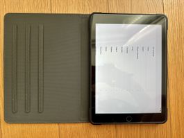 iPad 6th Gen 128GB Wi-Fi 