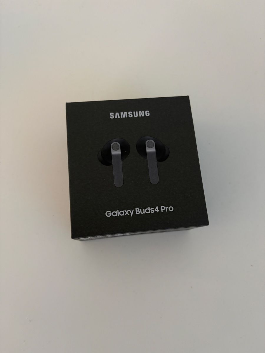 Samsung Cuffie: SAMSUNG Galaxy Buds 4 Pro ANC, Schwarz – Nuovo e nell'imballaggio originale da Burgdorf venduto da Shawndx