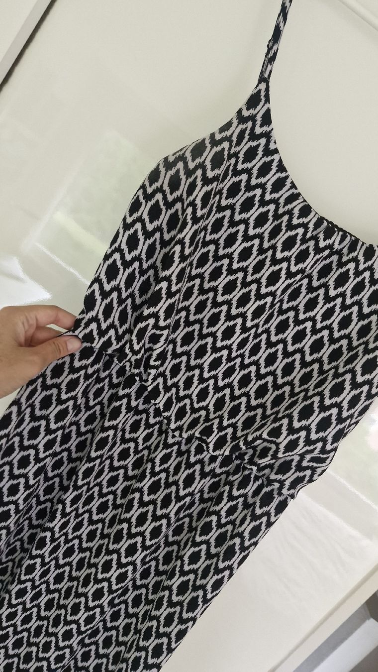 Kleider: Stylish Summer Dress - Black and White Pattern, Size 42 – Gebraucht aus Bonstetten von Denitza87 2
