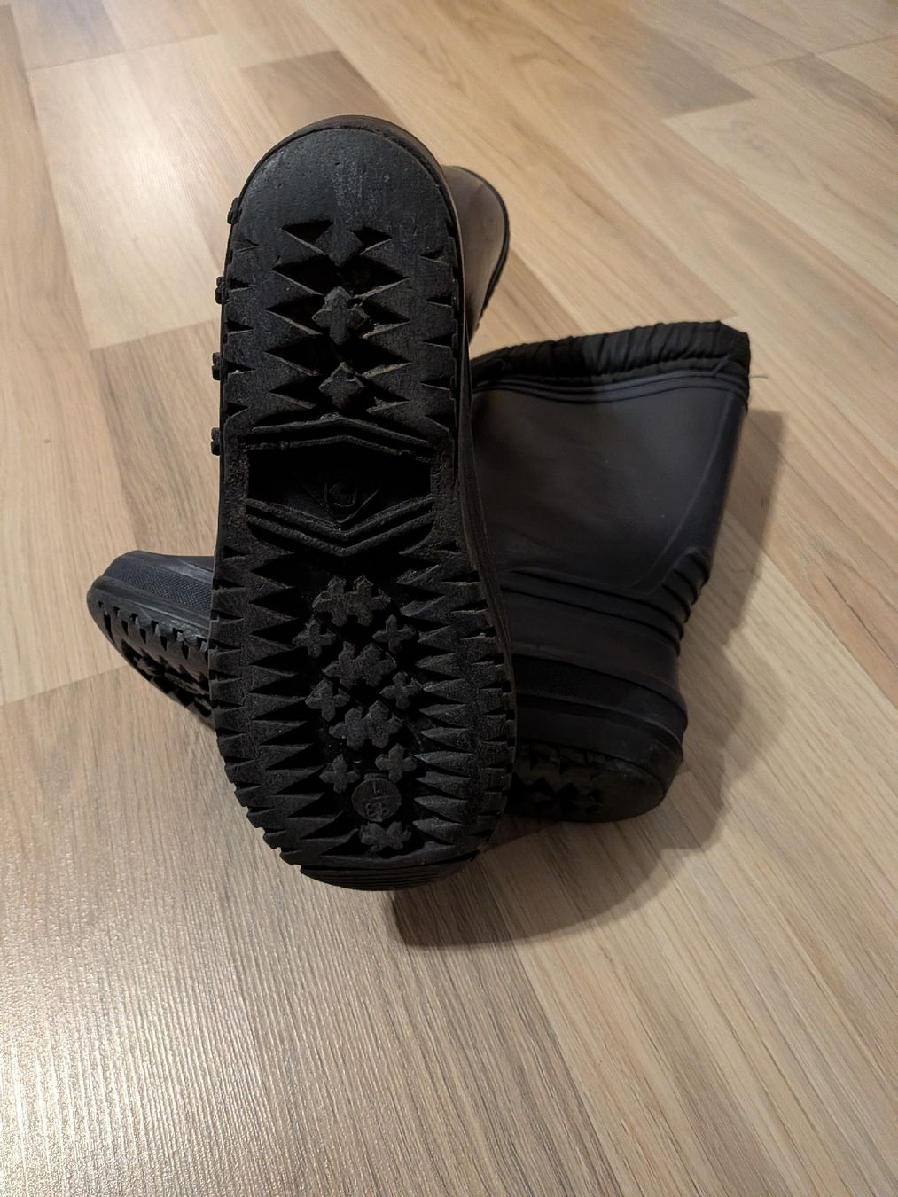 Scarpe da uomo: Gefütterte Stiefel, Grösse 33 – Usato da Trubschachen venduto da riini01 1