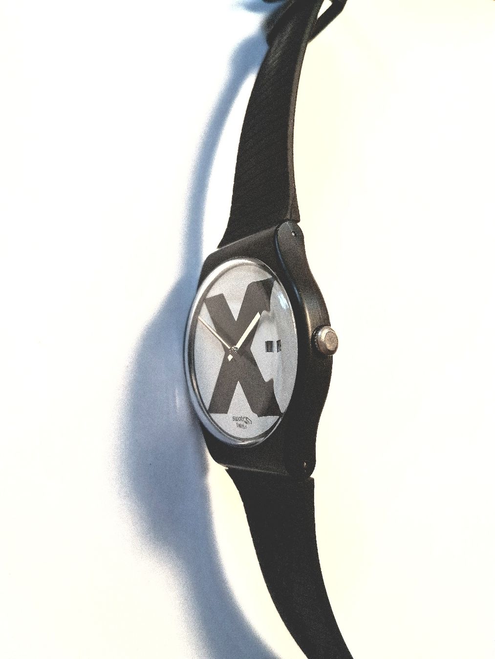 Swatch Montres: SWATCH XX-RATED BLACK – D'occasion à Basel par yaen138 3