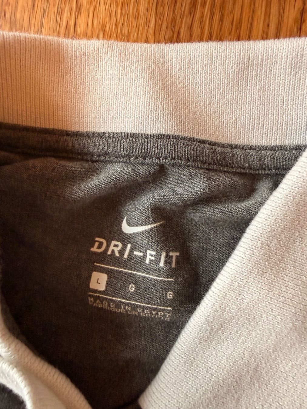 Nike Magliette Polo: Polohemd "Swiss Ice Hockey" – Usato da Ringgenberg BE venduto da MiBa16 1