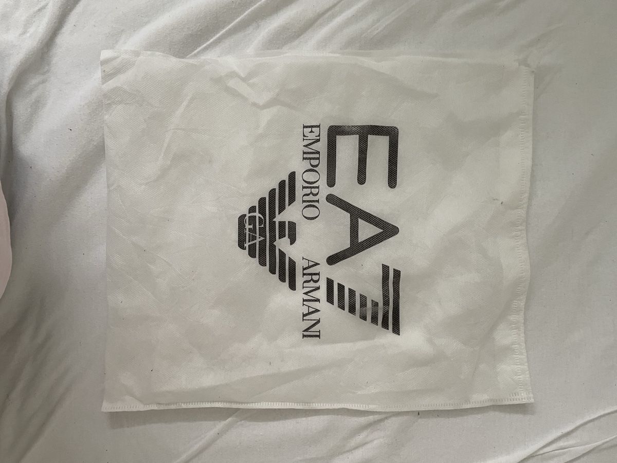 Armani Scarpe da donna: Sneakers ARMANI EXCHANGE Gr. 40, neu – Nuovo e nell'imballaggio originale da Zollikon venduto da yaris0505 6