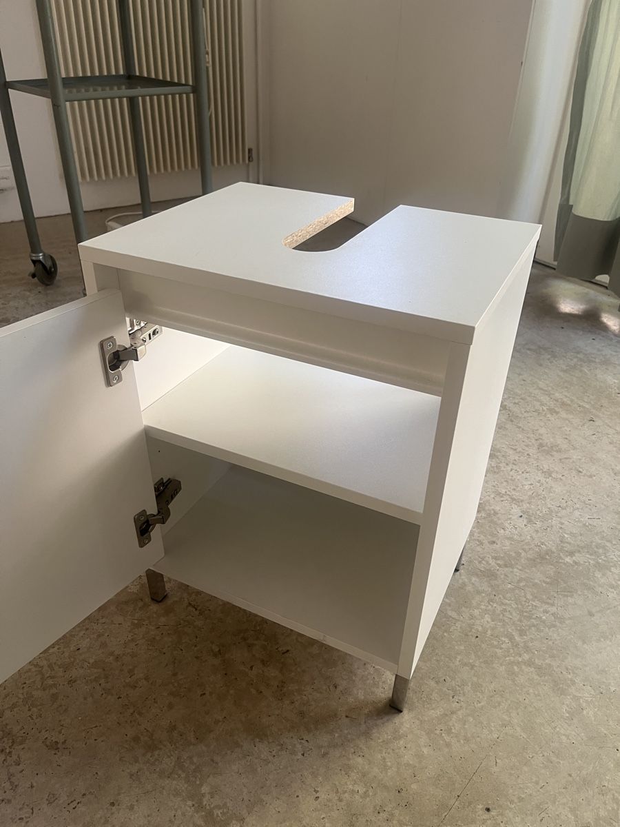 Micasa Installations & Meubles: Lavabounterschrank Badezimmerkommode Sierra Lavaboy – D'occasion à Zürich par Syllogistics 2