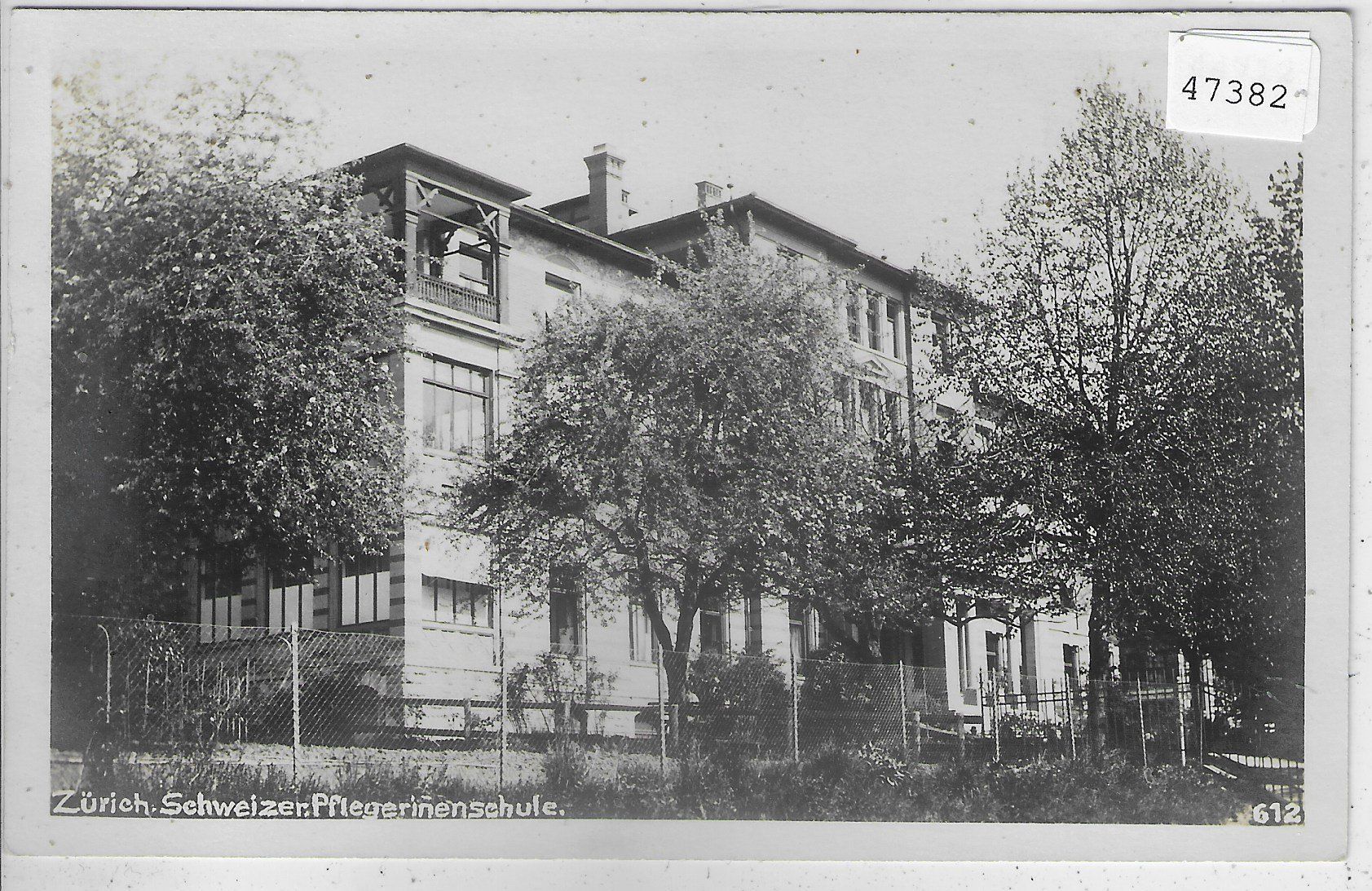 Cartoline postali: Zürich - Schweizer Pflegerinnenschule – Usato da Ettingen venduto da Kartenplanet