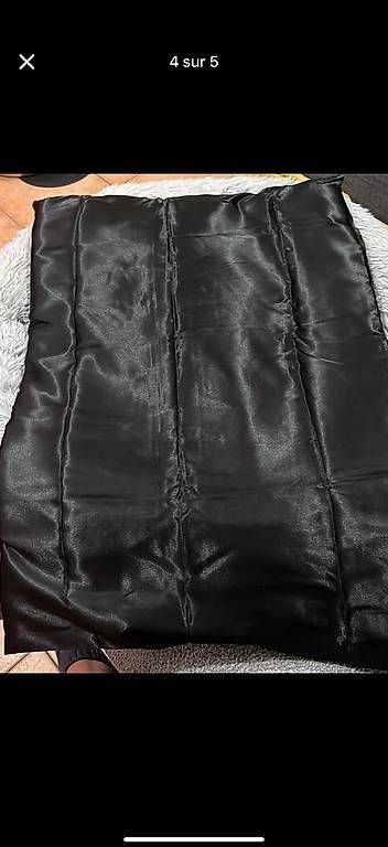 Biancheria da letto: Lot de 2 taie en satin avec fermeture éclair – Nuovo e nell'imballaggio originale da Lausanne venduto da Ale_x_ia 2