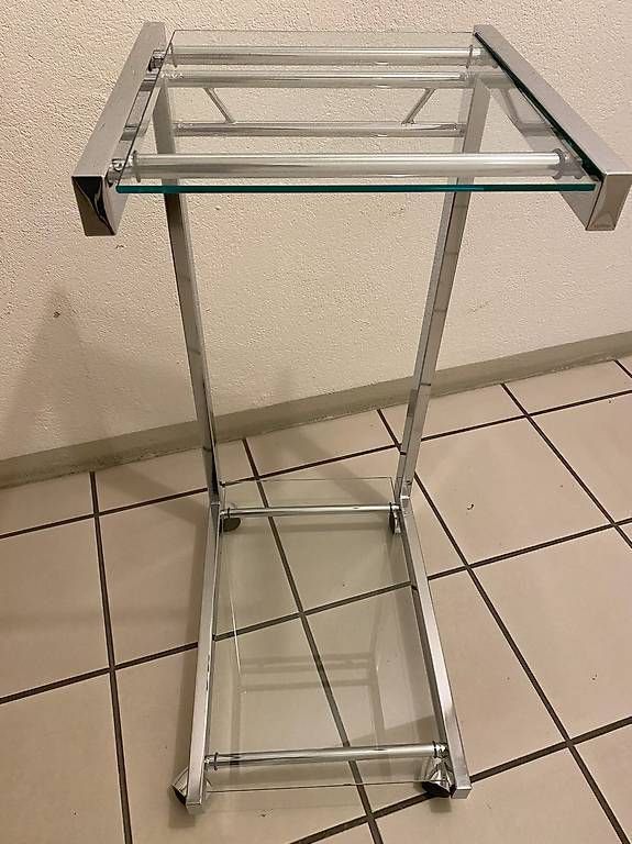 Tavoli: Table ordinateur ou autre usage – Usato da St-Blaise venduto da NSUTT1953