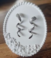 Ohrstecker geschwungen silberfarben mit Zirkonia ❣️Neu❣️