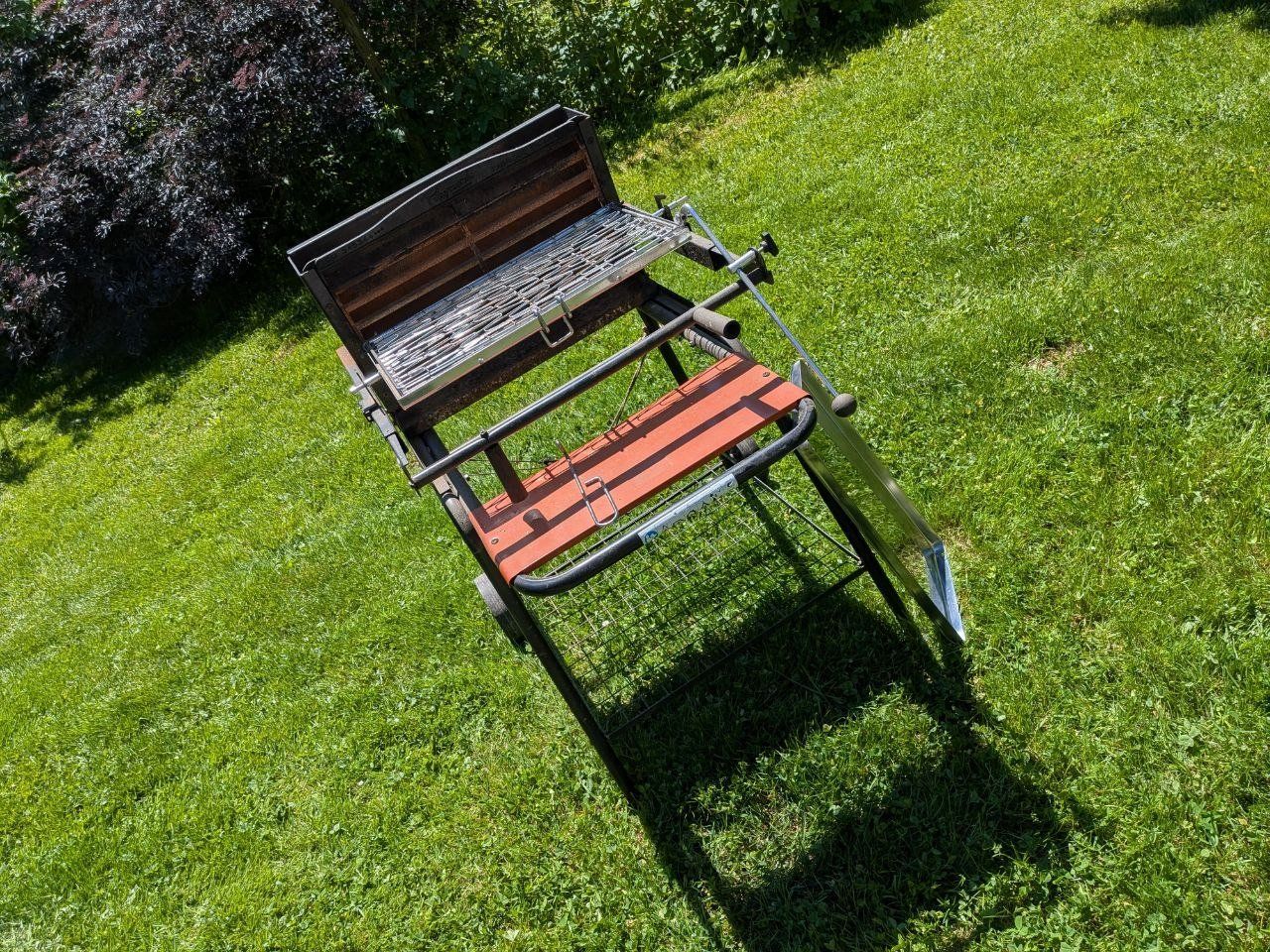 Grills: Vertikalgrill von Somagic Raymond – Gebraucht aus Kölliken von hhswm2312 2