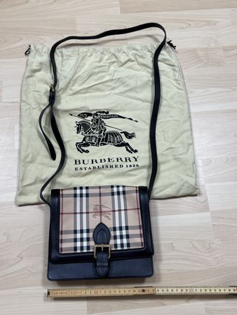 Burberry Tasche/Crossbody Tasche aus Leder