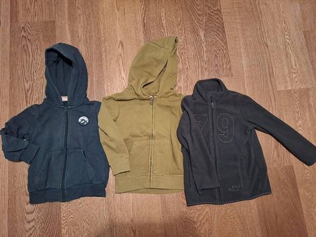 Sweatjäckchen Gr 110