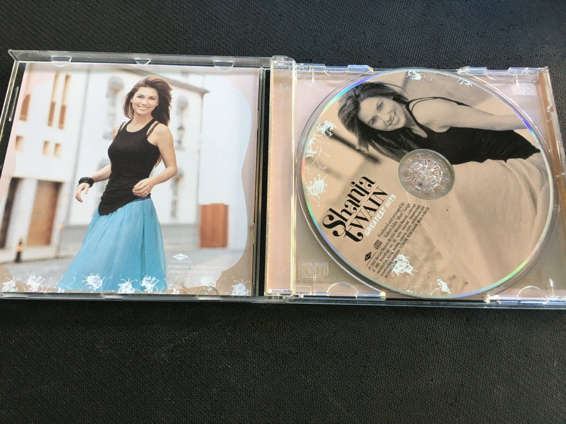 CDs: Shania Twain - Greatest Hits -CD- – Gebraucht aus St.Gallen von MedienJoe 1