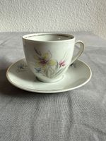 Vintage Teetasse mit Untertasse, Blumendesign, Top!