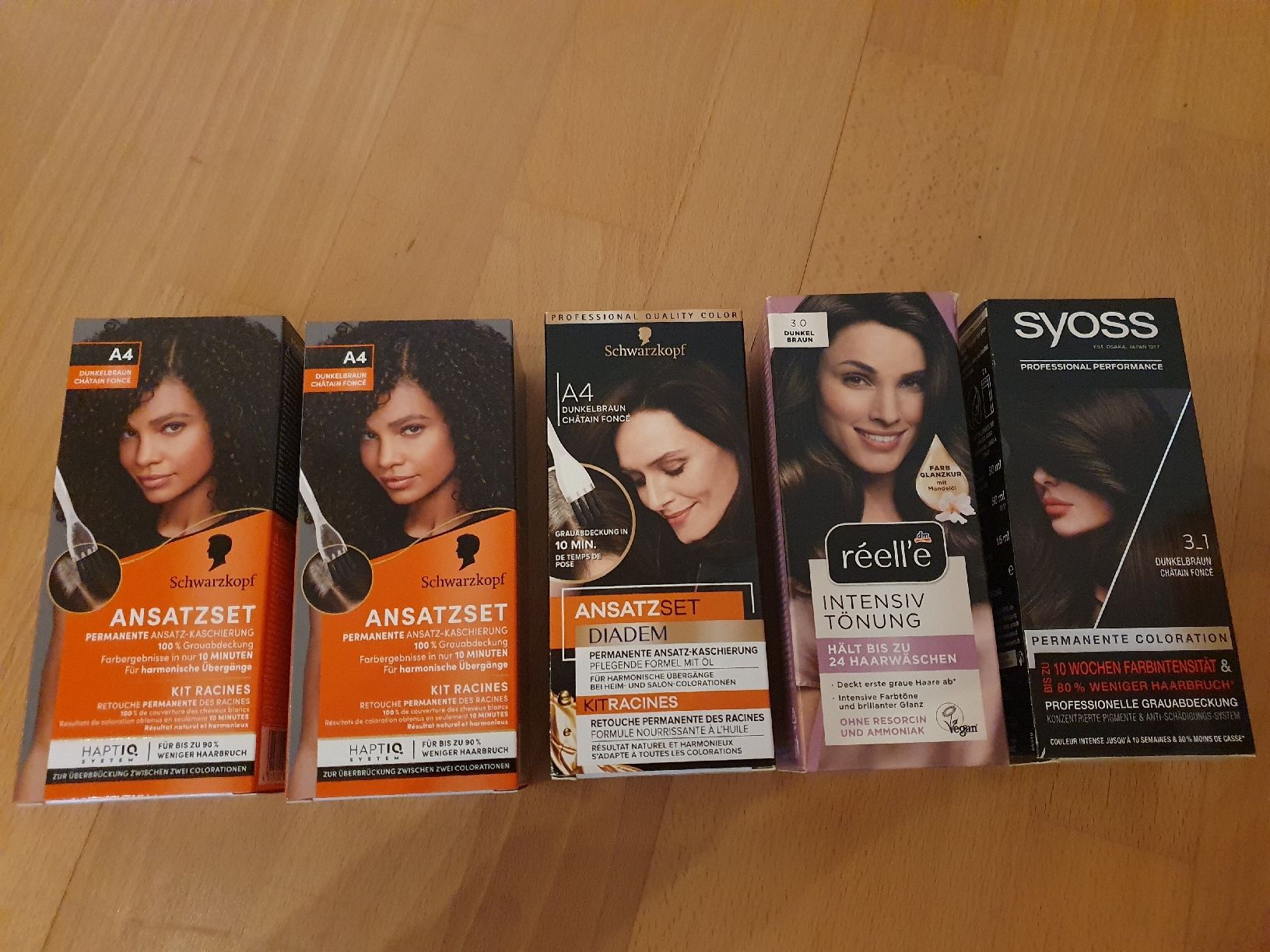 Färbemittel: Haarfarben Sets, Dunkelbraun – Neu und originalverpackt aus Steinach von Xamax18