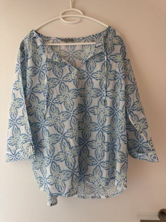 Leichte Sommerbluse von NILE