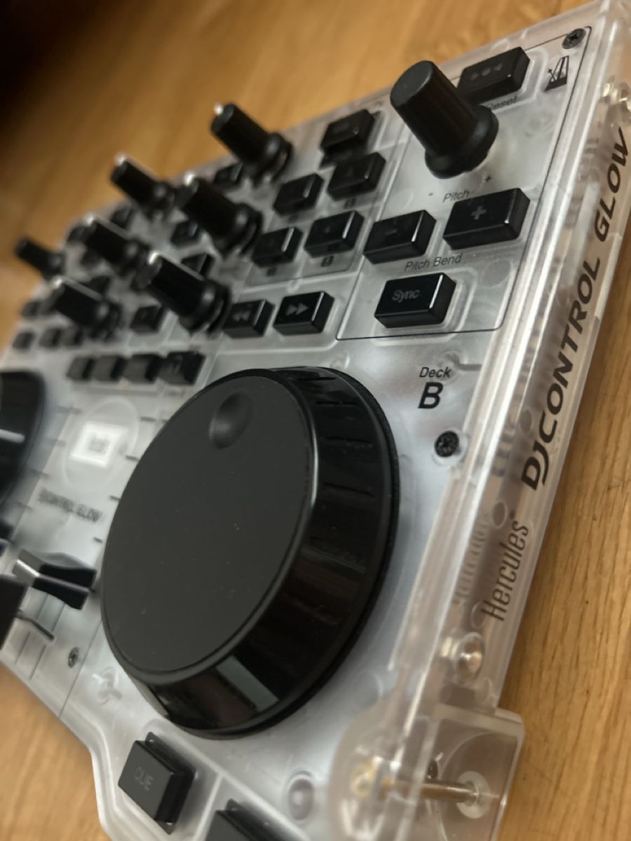 Hercules Console di mixaggio: Hercules DJControl Glow - USB DJ Controller - Top Zustand! – Usato da Russikon venduto da Tobi208 2