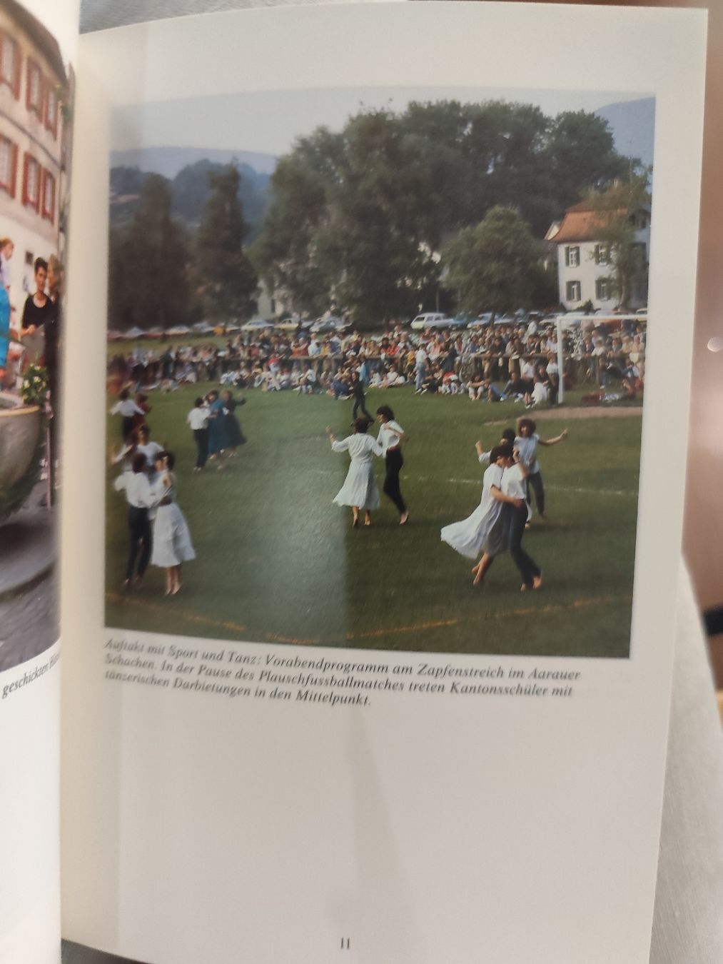 Libri: Aarauer Maienzug - 400 Jahre – Usato da Mägenwil venduto da VintageGirly 1