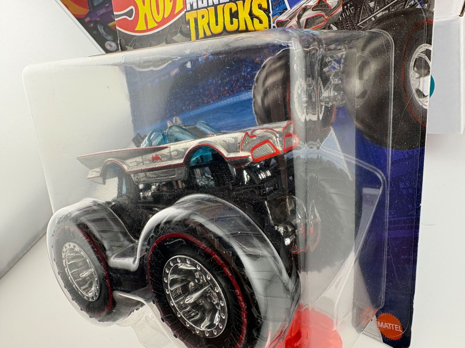 Hot Wheels Modellautos: Hot Wheels Monster Trucks Batman Batmobile CHASE – Neu und originalverpackt aus Flawil von HeisseReifen 2