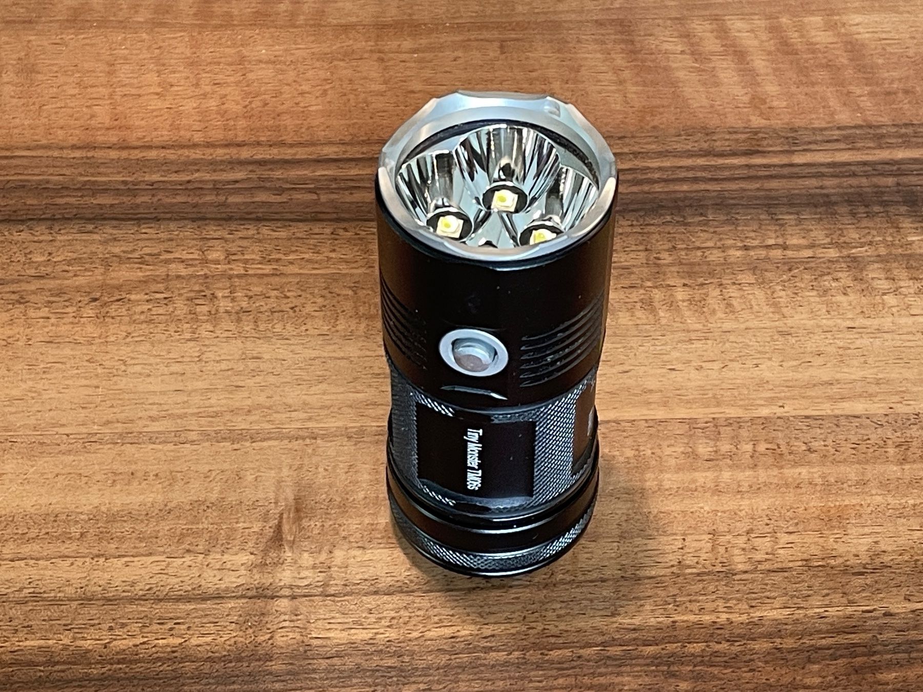 NiteCore Lampade: LED Taschenlampe Nitecore TM06S – Usato da Uznach venduto da ifml 1