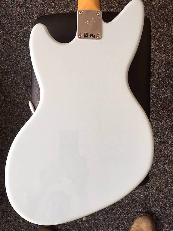 Musikinstrumente: Fender Jagstang 2021 sonic blue – Gebraucht aus Morges von GvnMusic 1