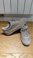 Chaussures Lacoste en daim beige ( taupe ) taille 41