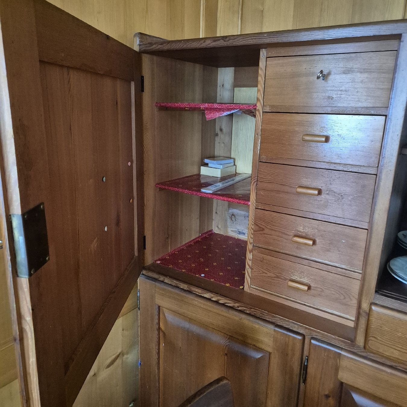 Buffets: Schrank Buffet – D'occasion à näfels par vrenit 3