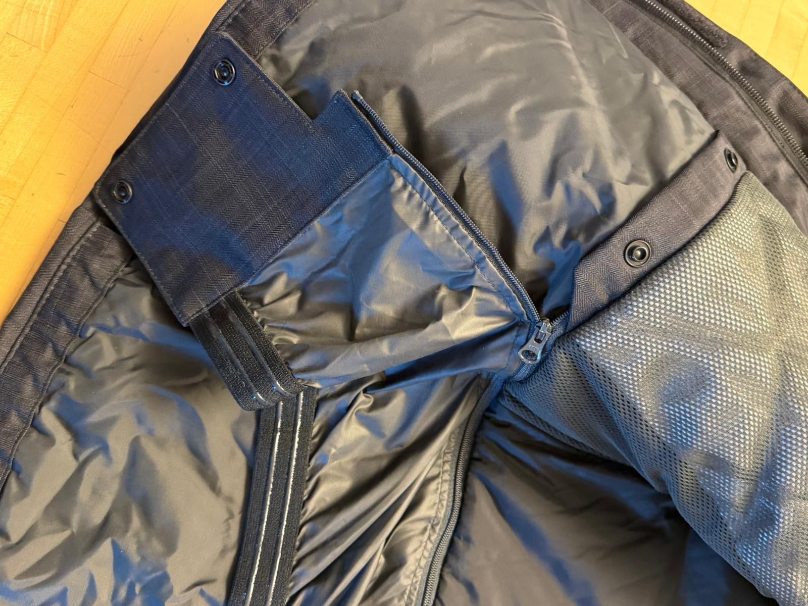 Helly Hansen Giacche: Damen-Skijacke Helly Hansen – Usato da Kestenholz venduto da cvx_889vv 2