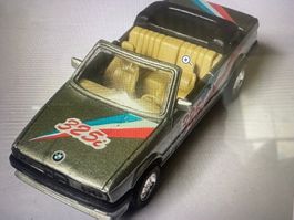 BMW 325i Cabrio 1-32 Welly Türen öffnen Rückzugsmotor 170